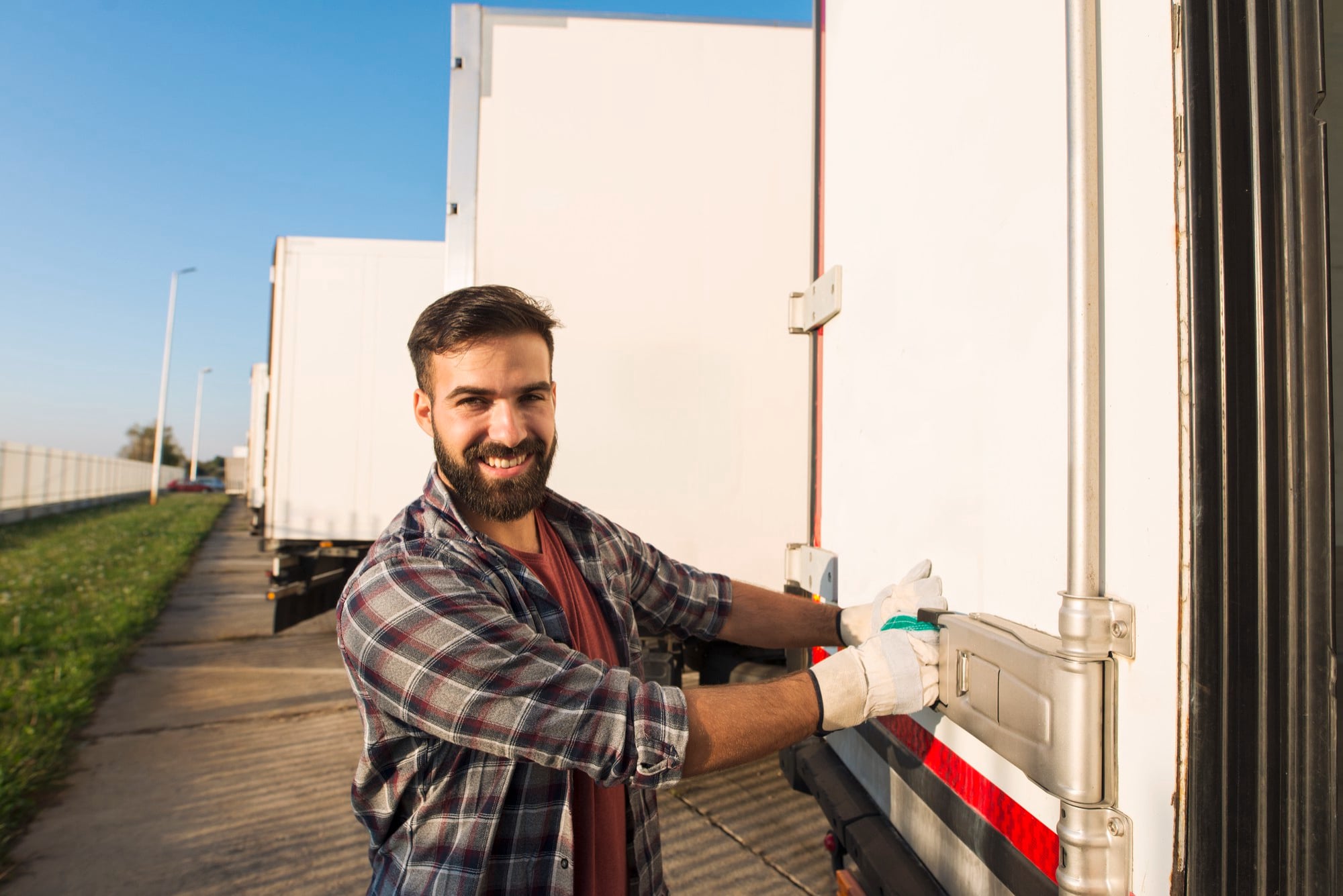 Containerreinigung auf Baustellen und Anlagen
